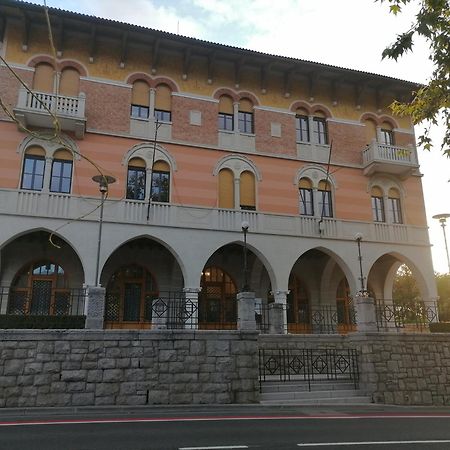 Guest House Roze Ilirska Bistrica Esterno foto