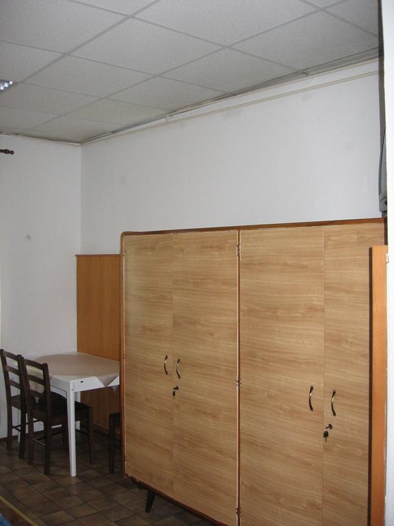 Guest House Roze Ilirska Bistrica Esterno foto